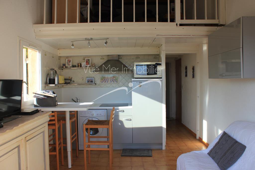 vente Appartement  type T2 mezzanine  Rayol Canadel Sur Mer avec vue mer