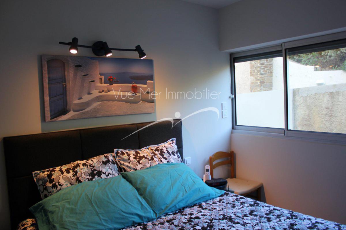 Appartement T2 / T3 Pieds dans l'eau Sur la plage du Lavandou,