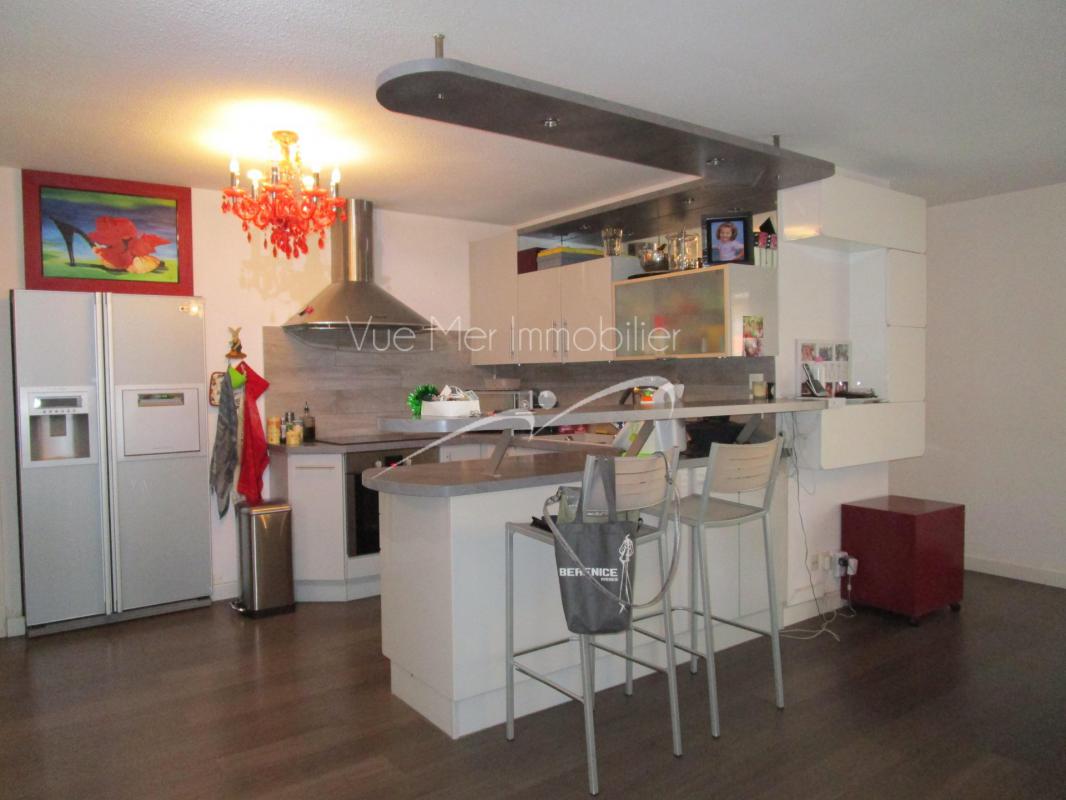 PINS DE BORMES - APPART DE 115M2 - COMMERCES