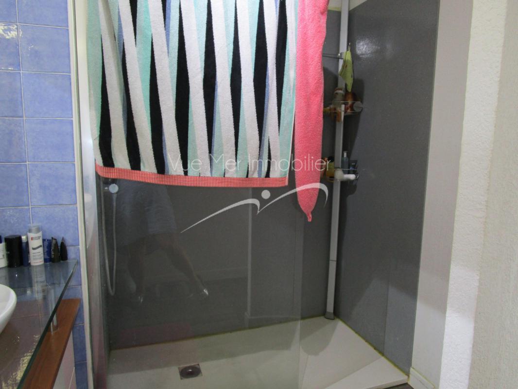 PINS DE BORMES - APPART DE 115M2 - COMMERCES