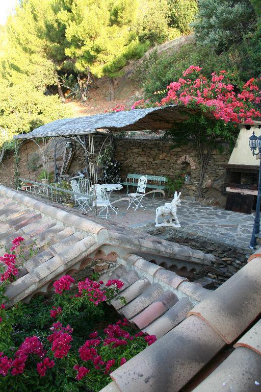 Propriété villa avec piscine à vendre Le Lavandou vue mer: vendu par notre agence