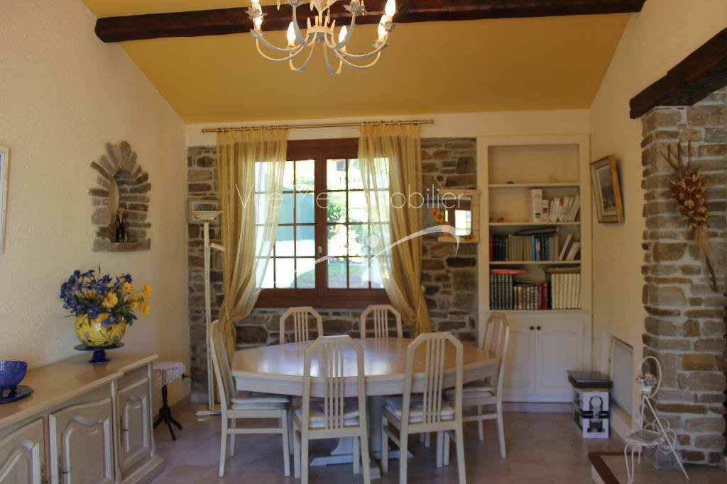 Maison villa à saint-clair le lavandou Vue mer immobier propose: achat - vente - estimation gratuite