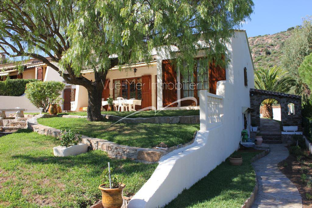 maison traditionnelle à vendre - estimation succession Le Lavandou