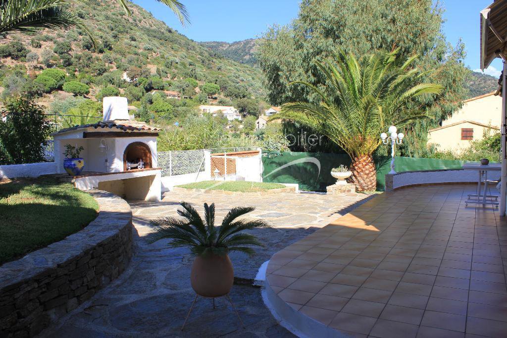 Visibilité internationale agence Lavcandou Bormes pour clients fortunés