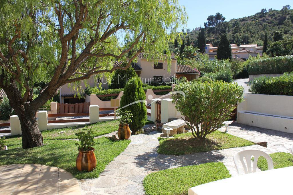 terrain à vendre succession Le lavandou