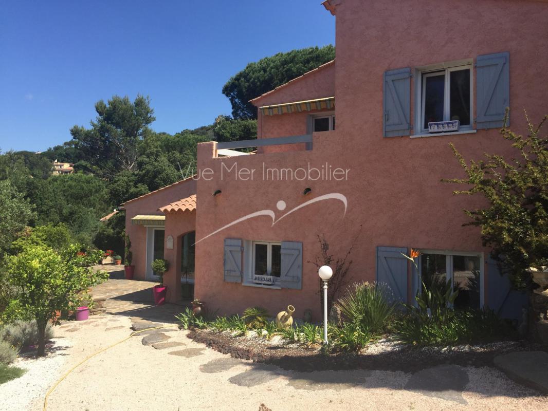 Succession maison au Haut Para Bormes les Mimosas