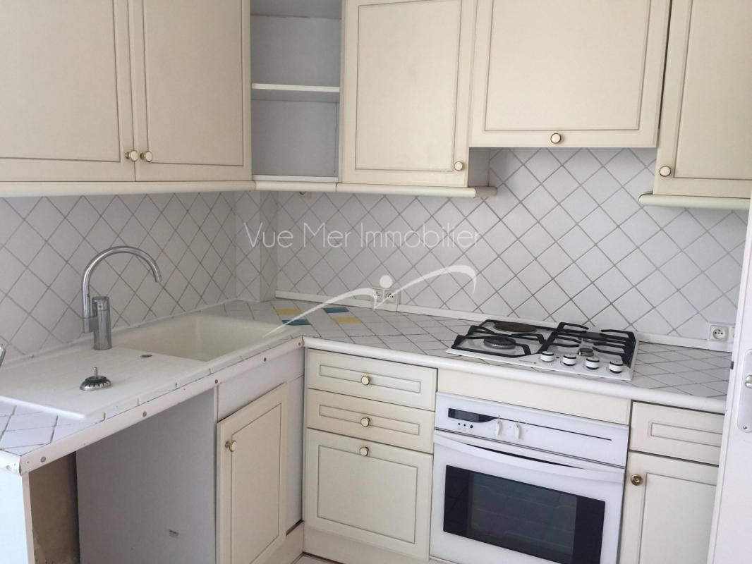 Appartement T4 Le Lavandou. Vendu par VMI / faire estimer gratuitement votre appartement au Lavandou