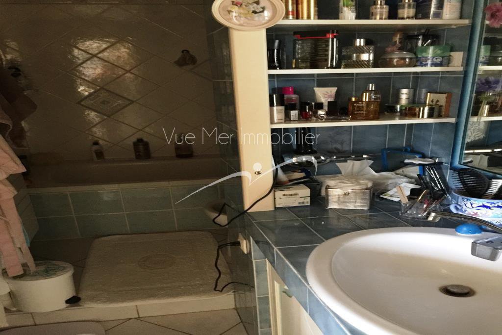 Maison  - appartements 4 chambres Le Lavandou évaluation