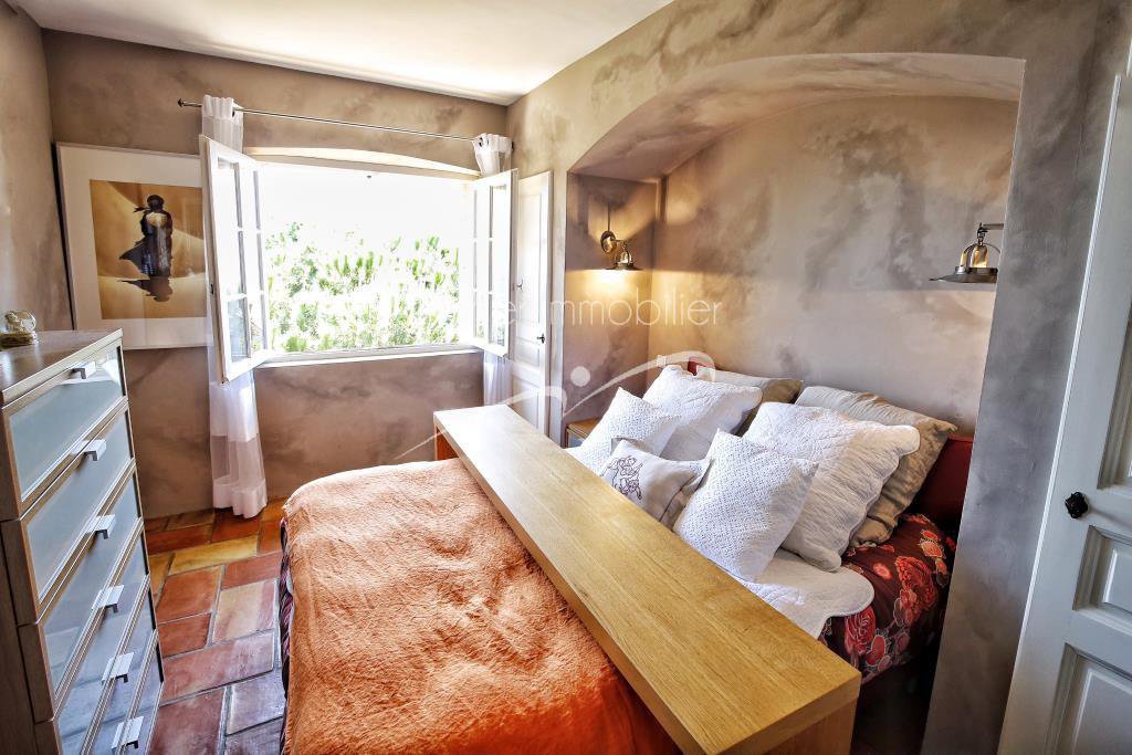 demande d'estimation par agence Maison Rayol Canadel Sur Mer