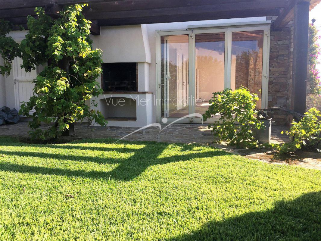 vendre sa propriété avec par agence immobilière au Lavandou 83980