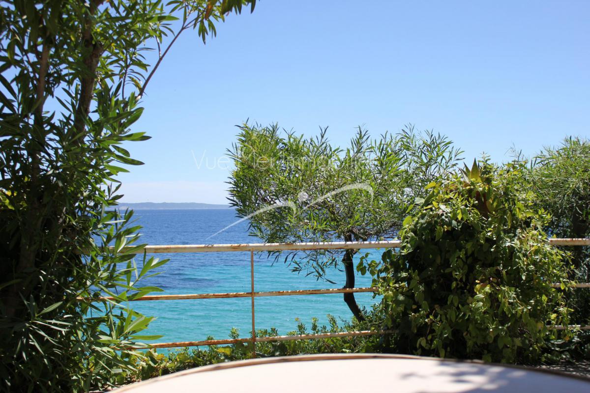 villa vue mer panoramique estimation et vente rapide 83980