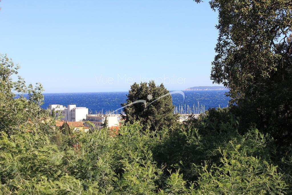 estimation pour belle propriété au Lavandou avec une vue sur la mer