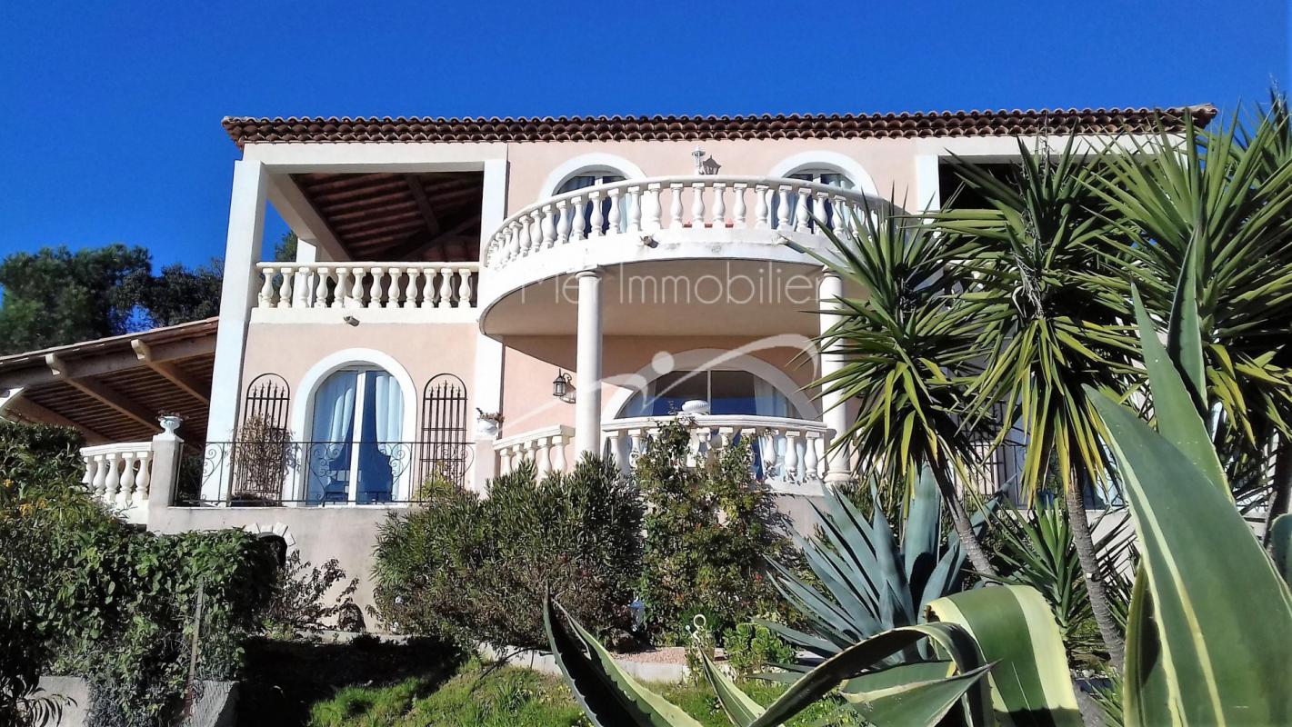 zone d'urbanisme villa avec potentiel et piscine estimation