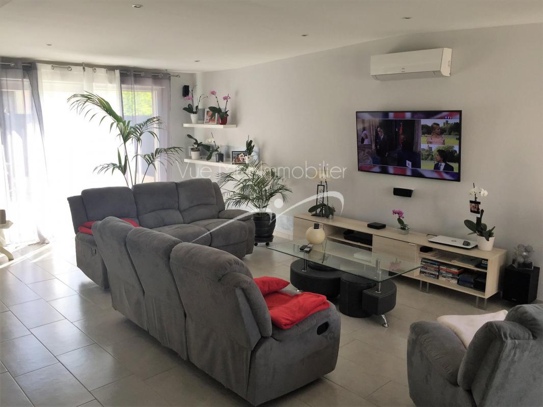 Villa atypique dans un quartier agréable, à 5 minutes de la plage et du centre / ESTIMATION