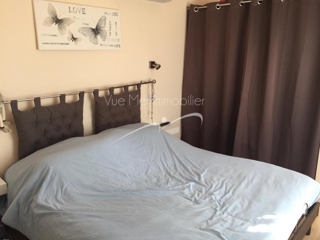 Villa atypique dans un quartier agréable, à 5 minutes de la plage et du centre / ESTIMATION