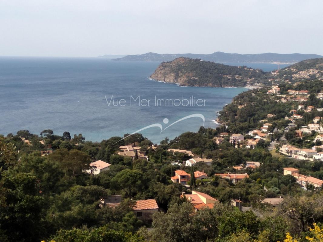 donner une valeur supérieure à une maison et mettre en vente par agence