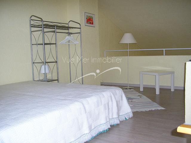 Appartement T3 Le Lavandou, excellent état, faibles charges, climatisation