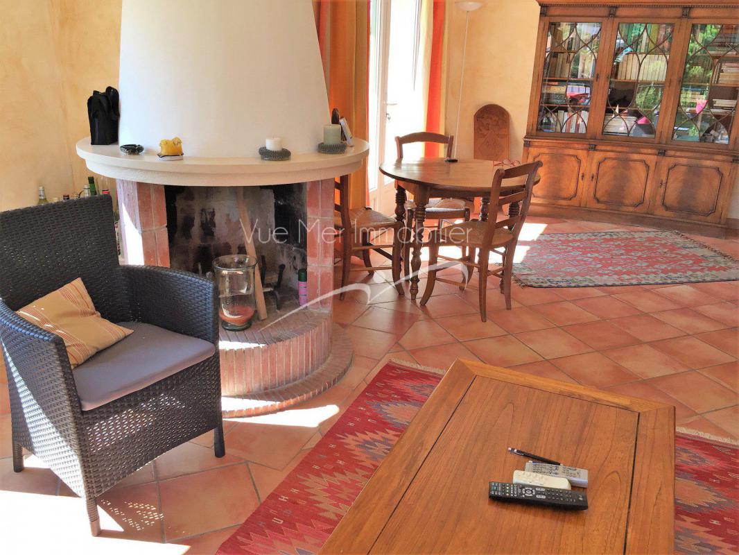 Appartement de 110m² dans maison LE PIN DE BORMES jardin parking terrasse