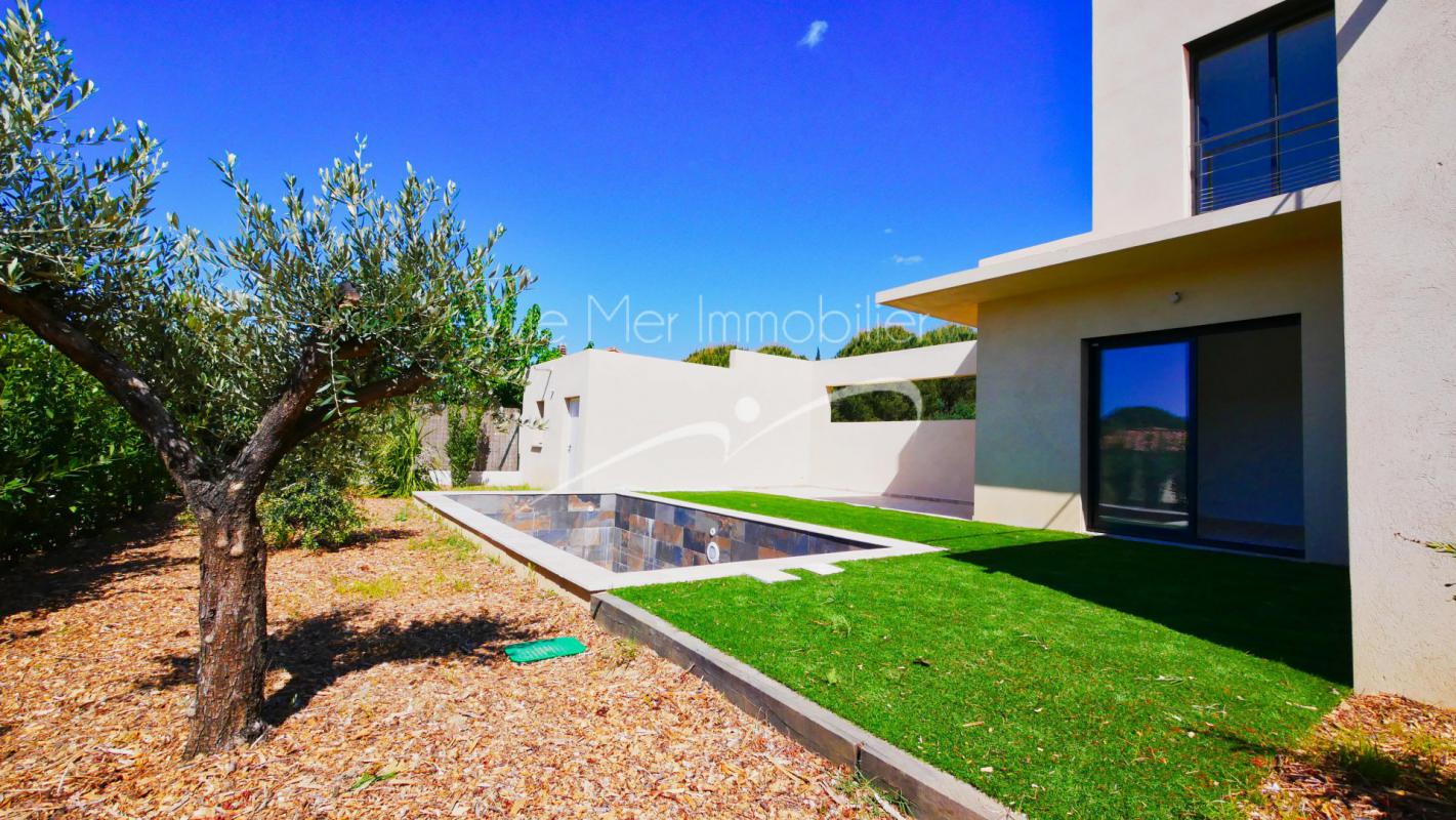 Villa Neuve et livrable / Bormes Les Mimosas. VENDUE en 2019