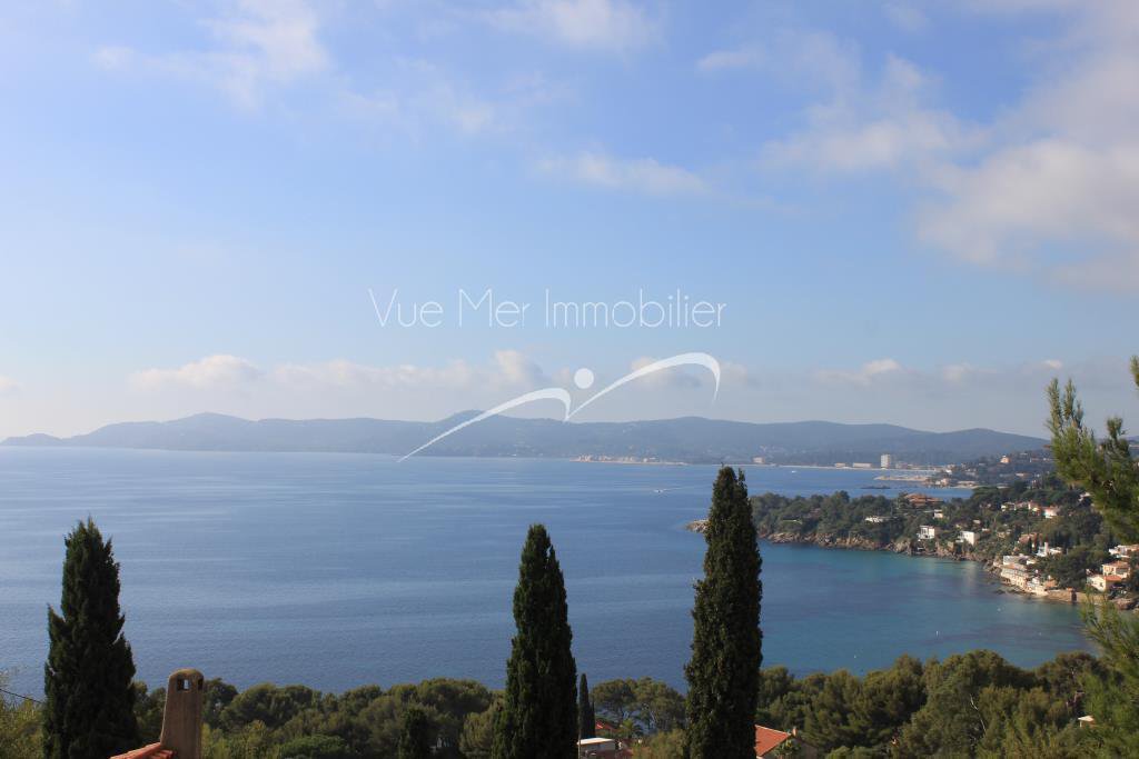 estimation d'une villa avec vue sur la mer à Aiguebelle proche plage