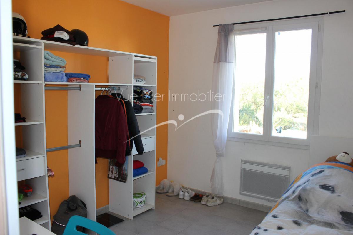 Villa en vente de plain-pied à Bormes Les Mimosas ( proche centre ville du Lavandou et des commerces)