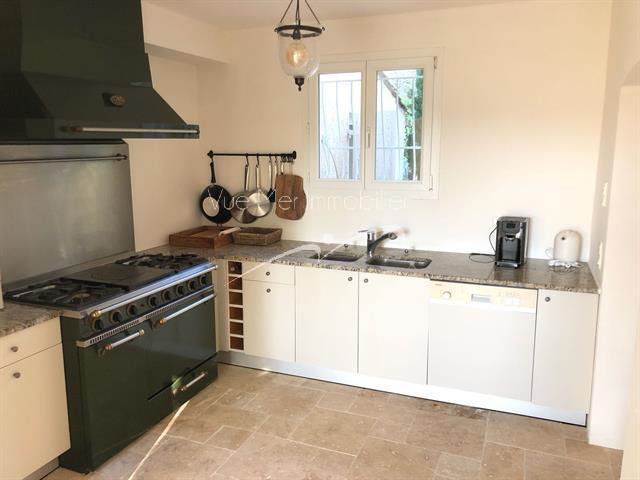 cuisine avec belles prestations estimation bormes les mimosas agence