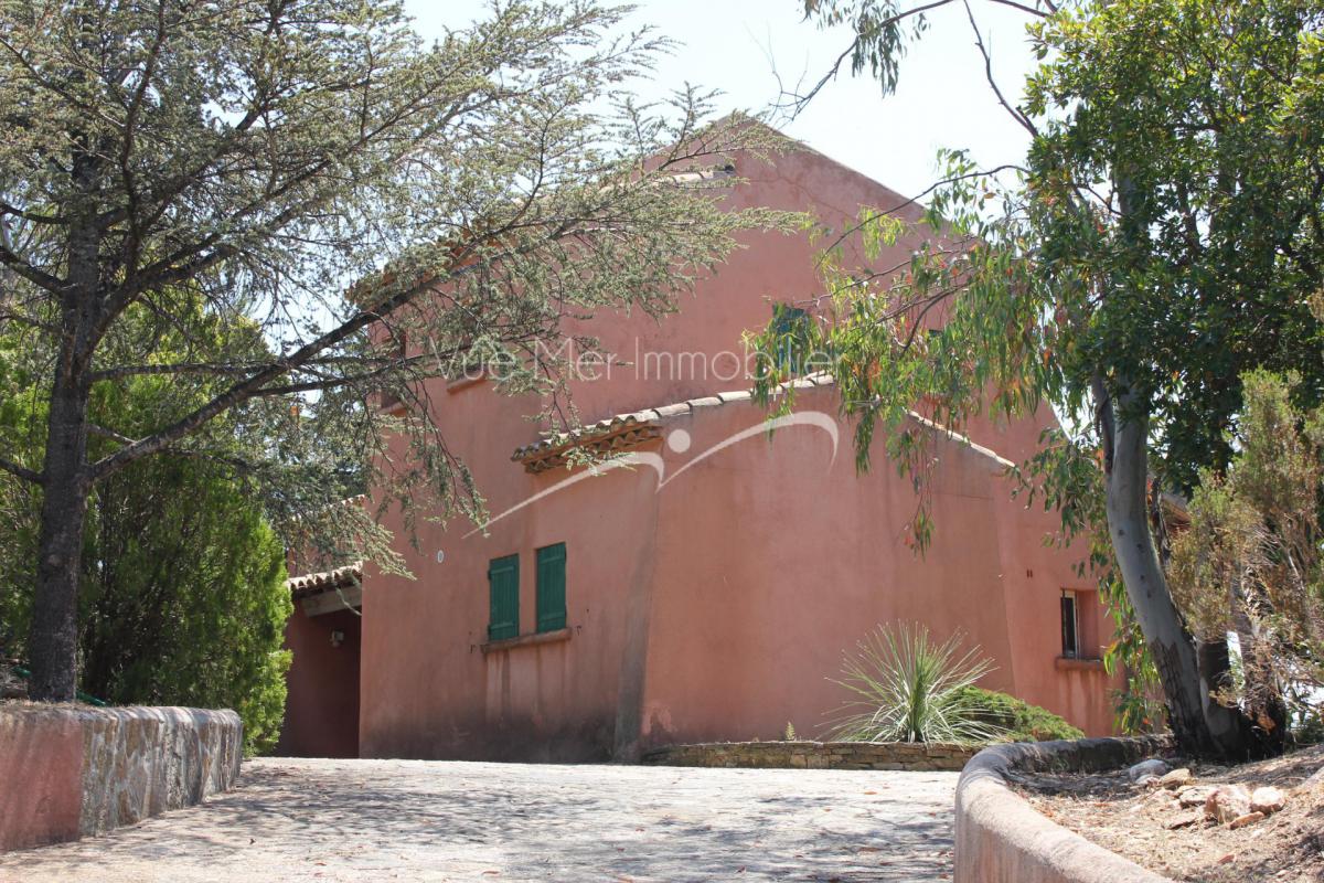 Villa 200 m² au Rayol Canadel Sur Mer. Vendue en 2019