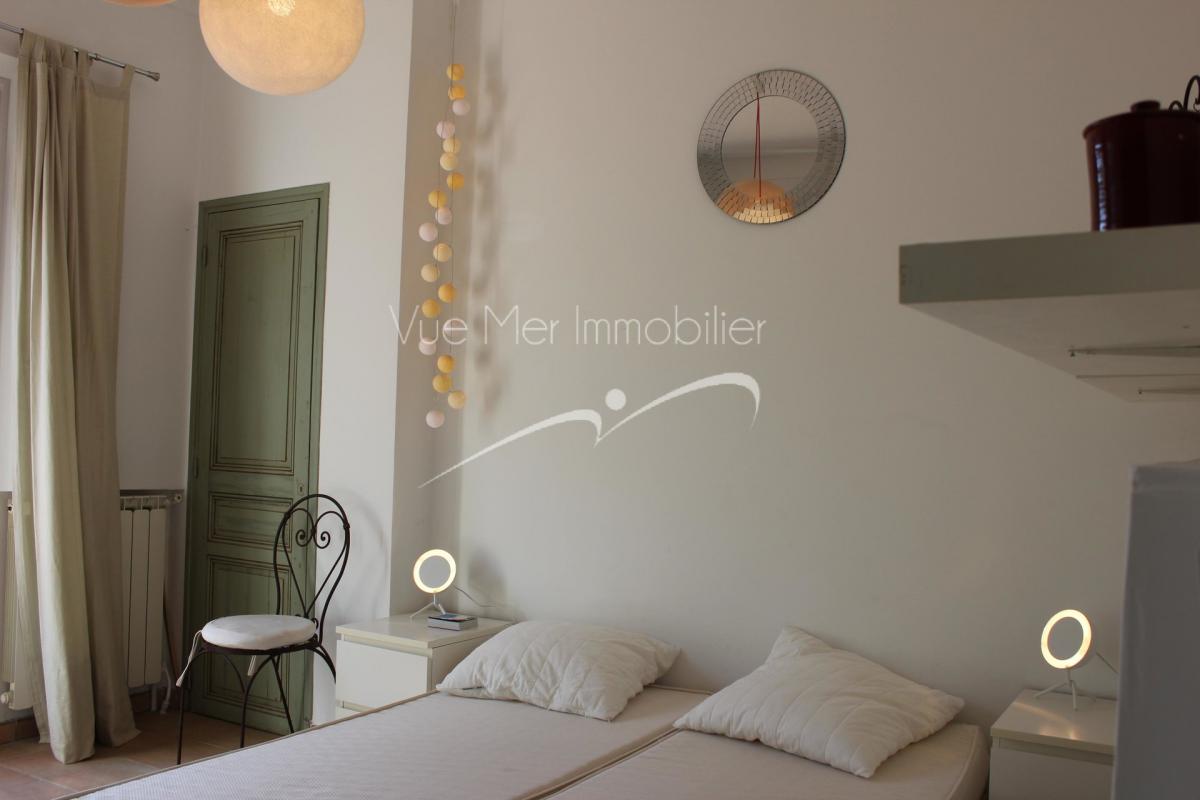 Villa à vendre proche plage avec jolie vue mer le Lavandou