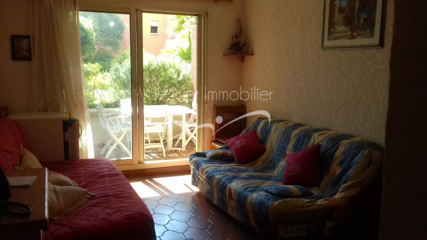 Appartement T1 Le Lavandou,plage à pied