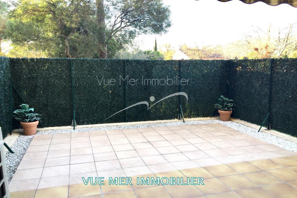 PARC DU LAVANDOU - APPARTEMENT REZ DE JARDIN