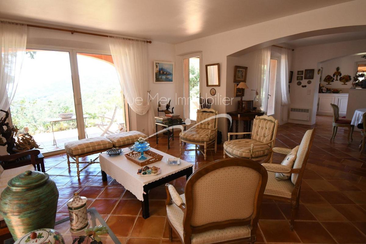 Villa T5 Rayol Canadel Sur Mer estimation gratuite agence du rayol - canadel