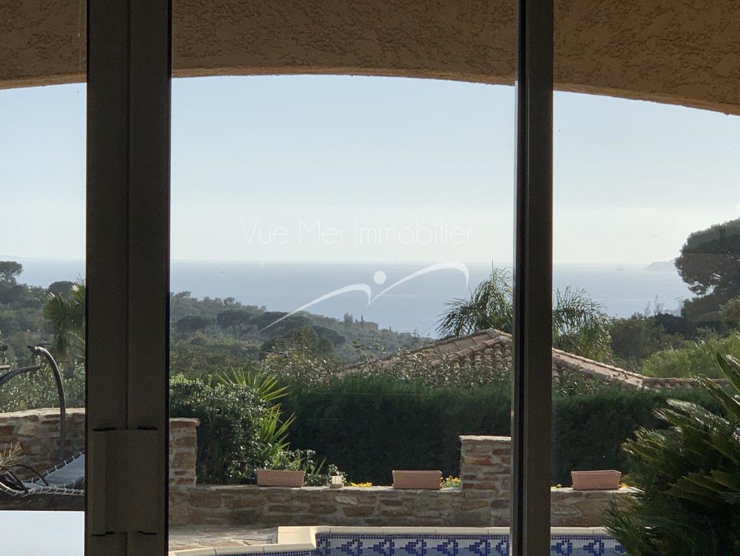 SOUS OFFRE LAVANDOU 83980 CAVALIERE 