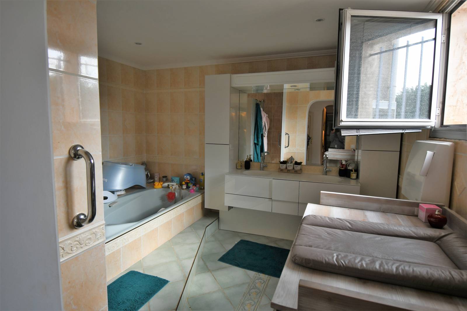 Villa avec piscine Le Lavandou, Grand jardin estimation réaliste