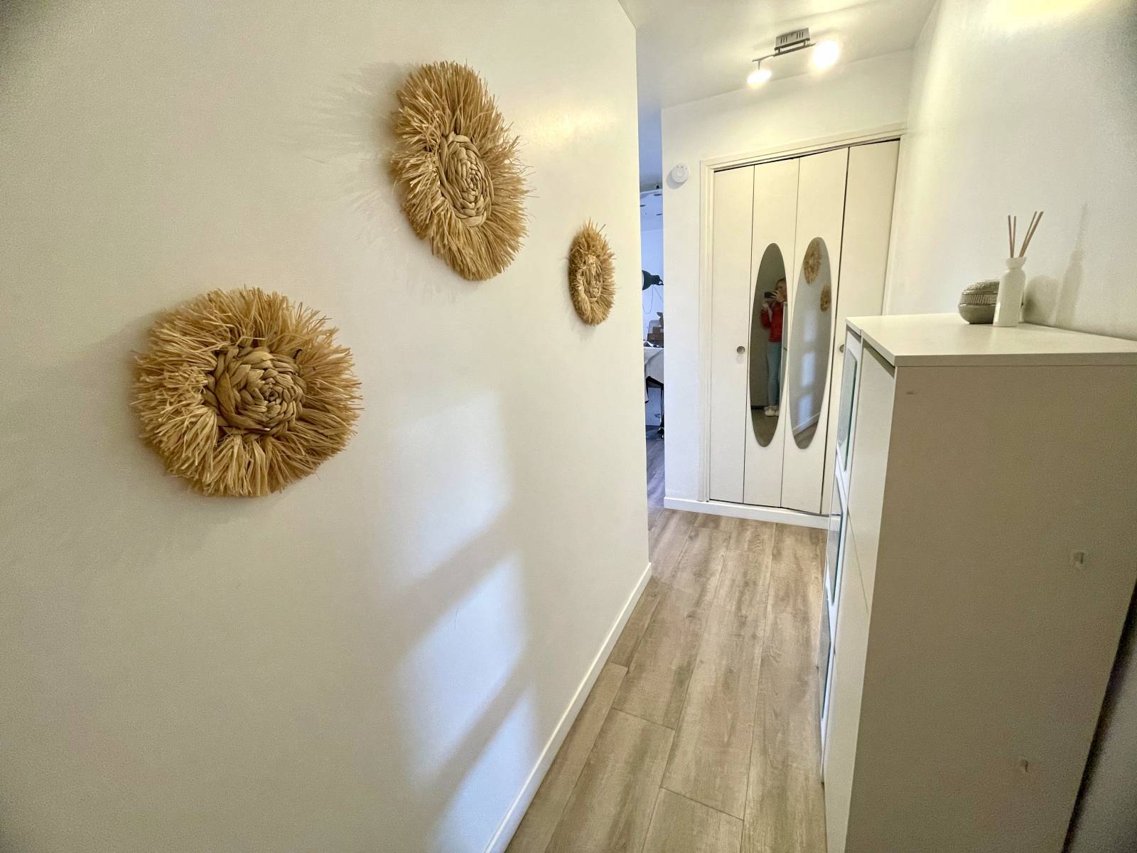 T3 TERRASSE VUE DEGAGEE A 100 M CENTRE VILLE LE LAVANDOU