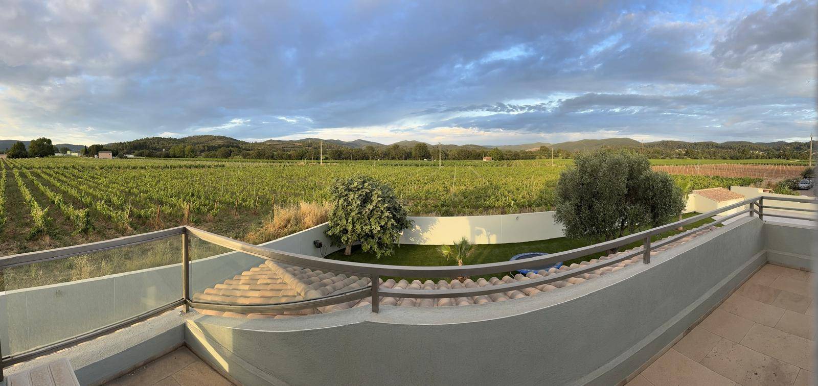 Vue dégagée maison à vendre luxe