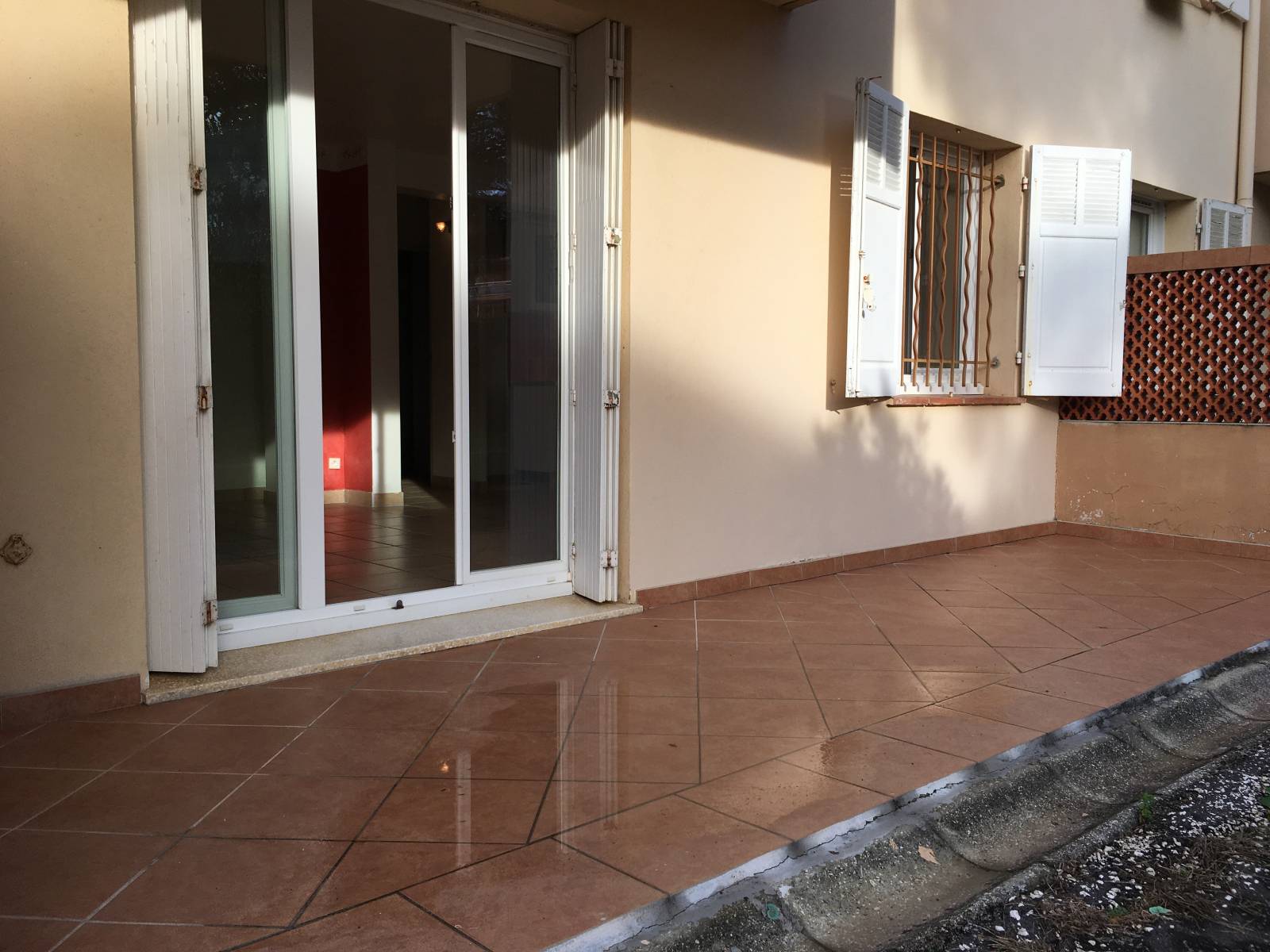 Appartement T2 Bormes les Mimosas / La Faviére plage à pieds BORMES LES MIMOSAS LA FAVIERE PLAGE A PIEDS