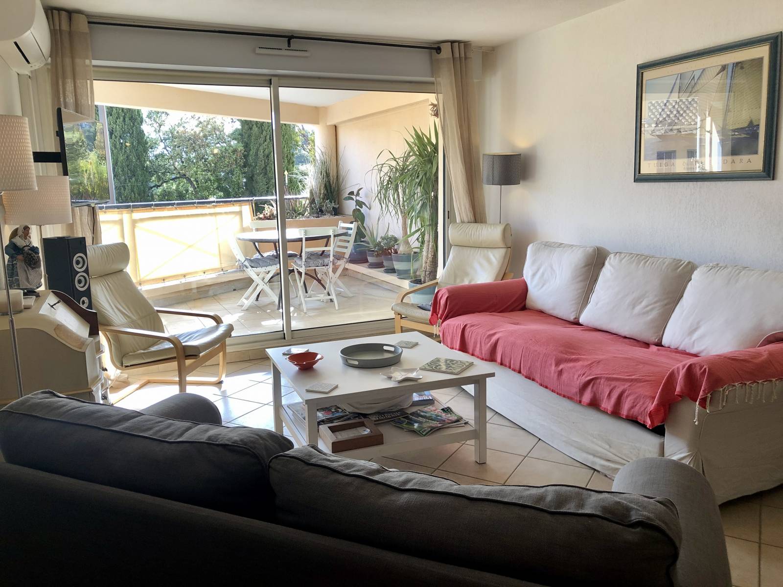 Appartement type T2 de 55 m2 Bormes-les-Mimosas Le Pin Proche des commodités