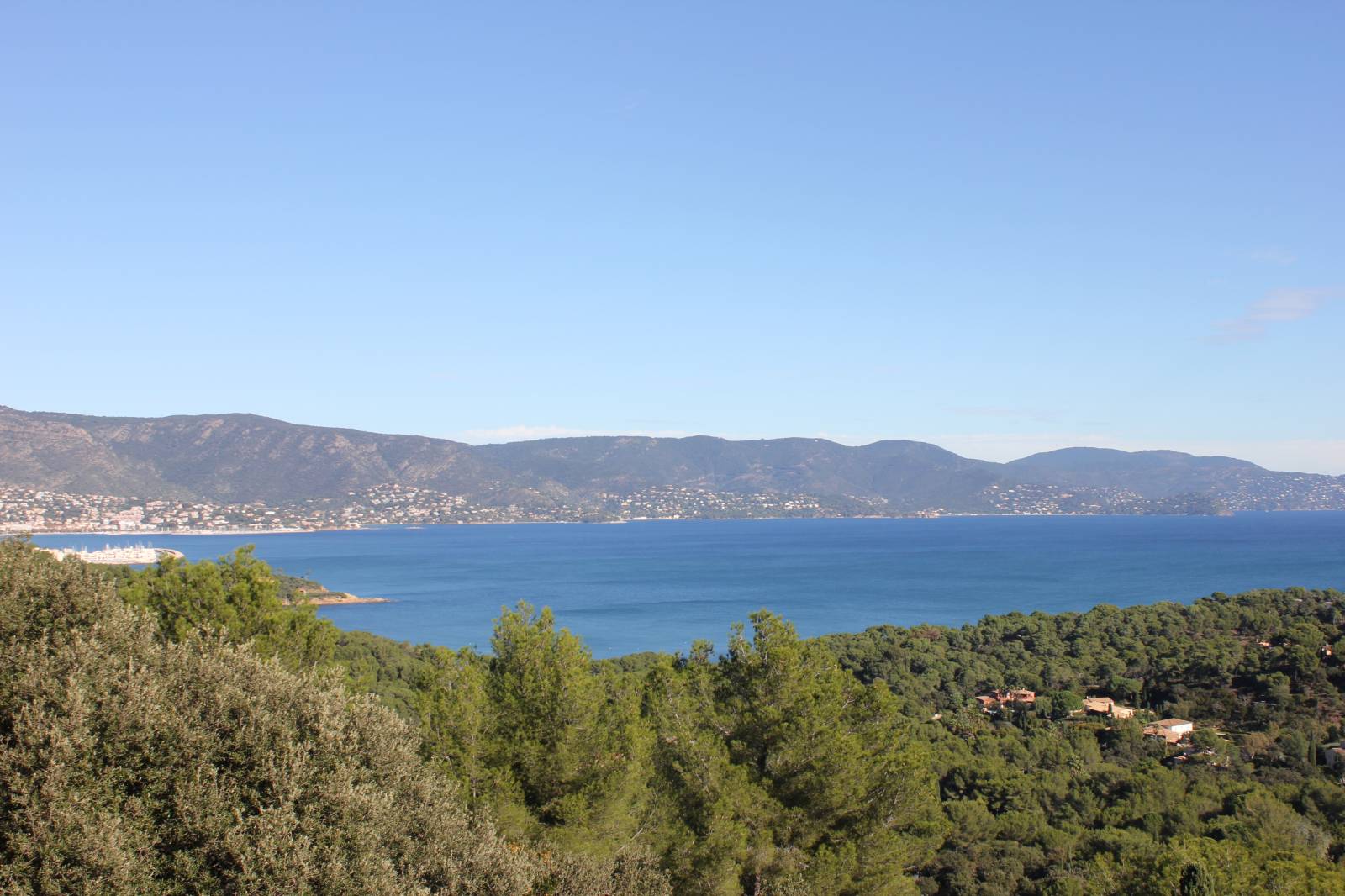 estimation  gratuite villa vue mer  Le Cap Bénat Bormes