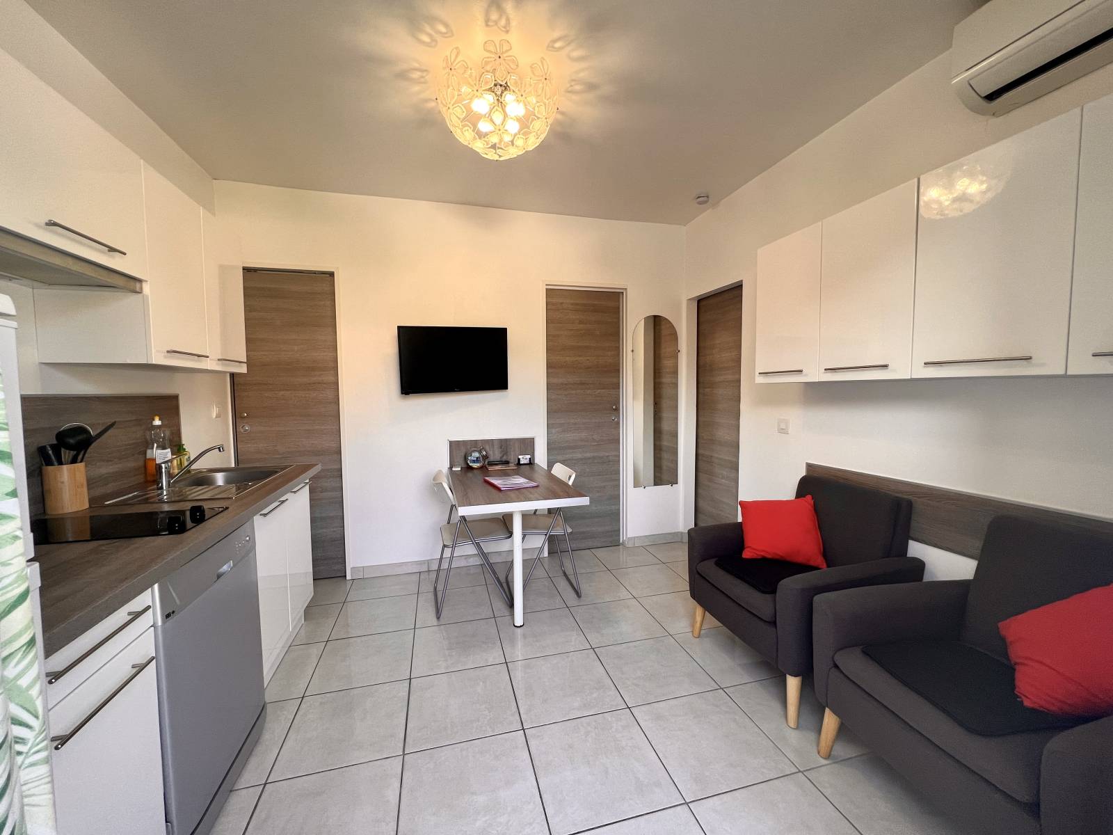 SAINT CLAIR - ACCES DIRECT PLAGE