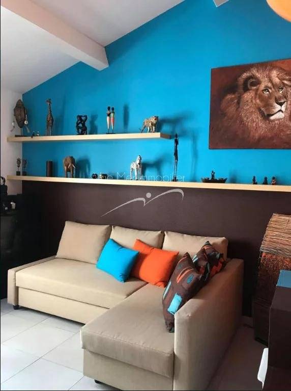 85 m² de standing au coeur du village LAVANDOU 83980 centre ville