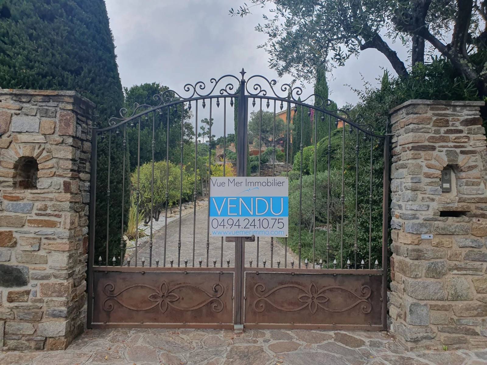 agence immobilière pour estimation et vendre sa maison vue mer Cap Nègre