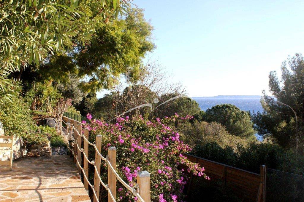 estimation d'une maison avec vue mer var