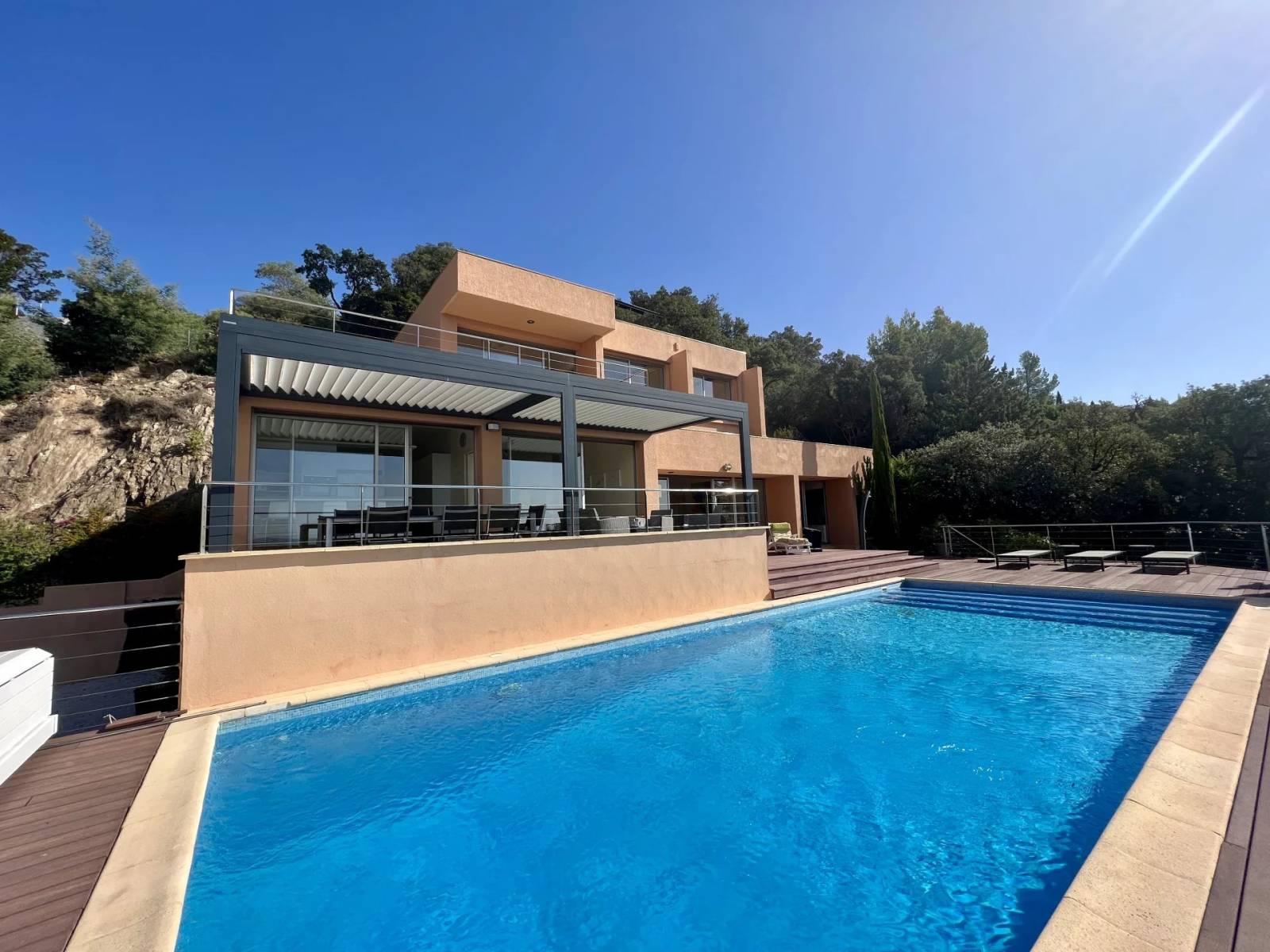 maison récente à faire estimer car succession 83980 