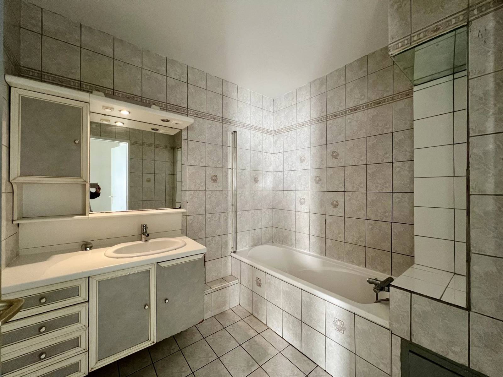 REZ DE JARDIN HYERES CLINIQUE SAINTE MARGUERITE