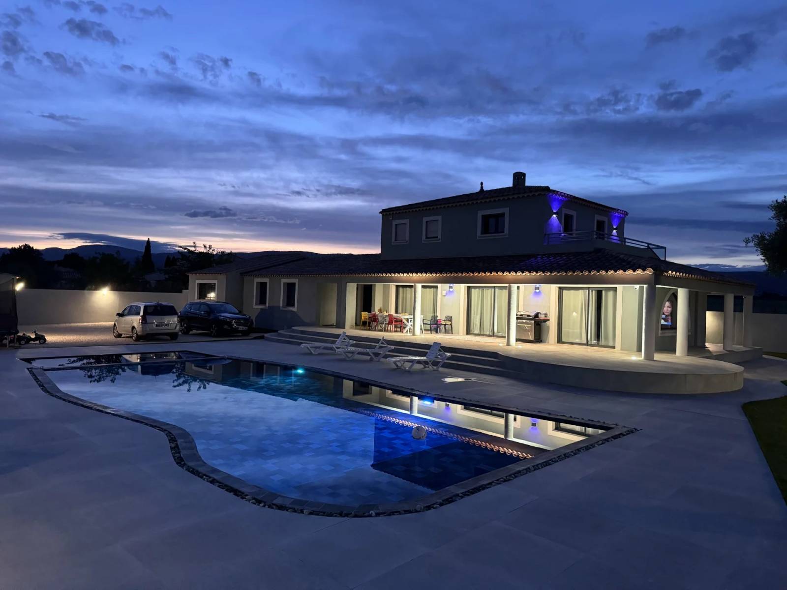 villa avec piscine à Pierrefeu 83 à vendre