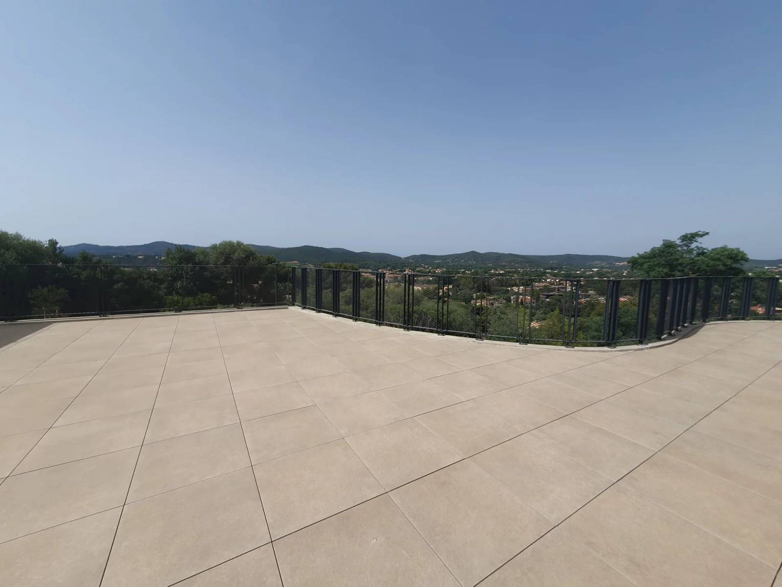 faire stimer son appartement par agence immobilière Bormes les mimosas