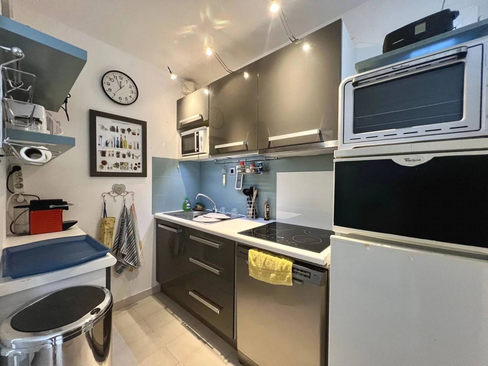 A vendre, 3 pièces à 150 m de la plage de Cavalière