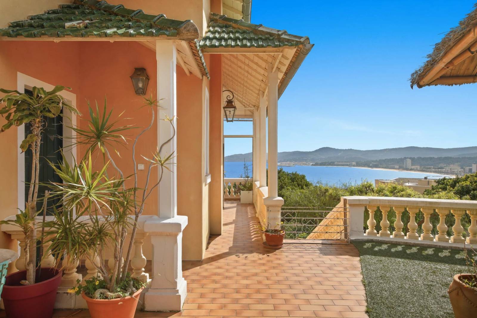 expertise immobilière Le lavandou 83980