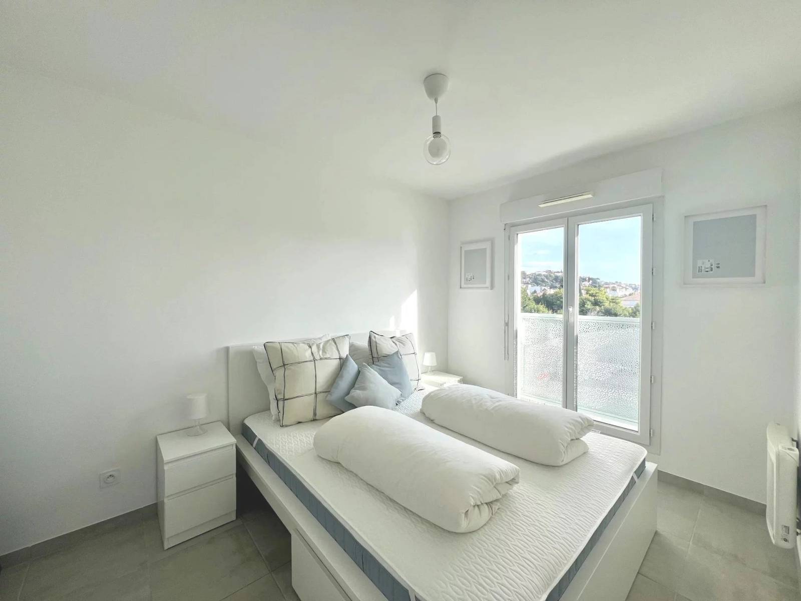 CARRE D'OR - T3 de 58m2 - PISCINE - PARKINGS