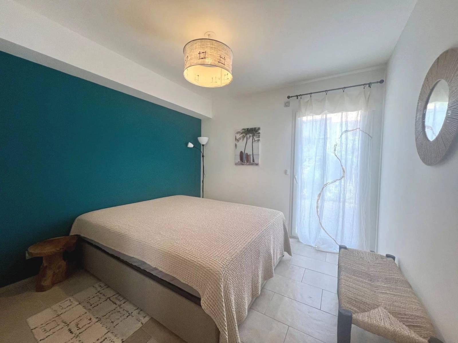 CENTRE-VILLE – Superbe appartement 3 pièces de 82 m² avec terrasse, solarium vue mer et grand garage
